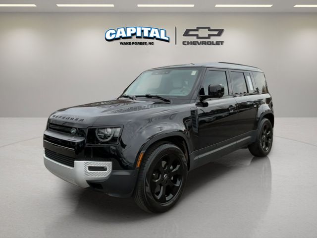 2025 Land Rover Defender S's photo