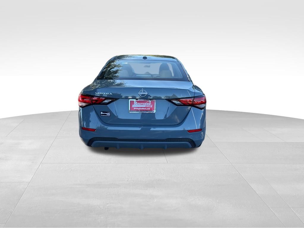 2025 Nissan Sentra SV photo 3