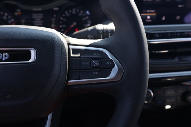 2023 Jeep Compass Altitude photo 26