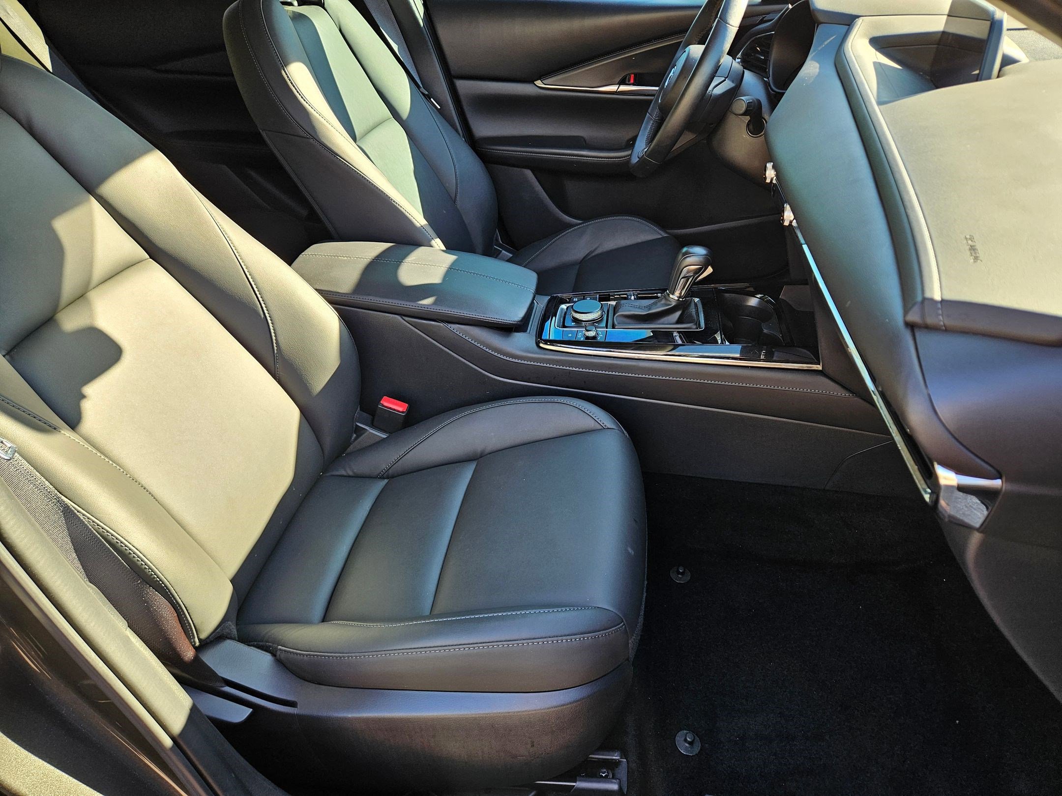 2025 Mazda CX-30 2.5 S Preferred photo 18