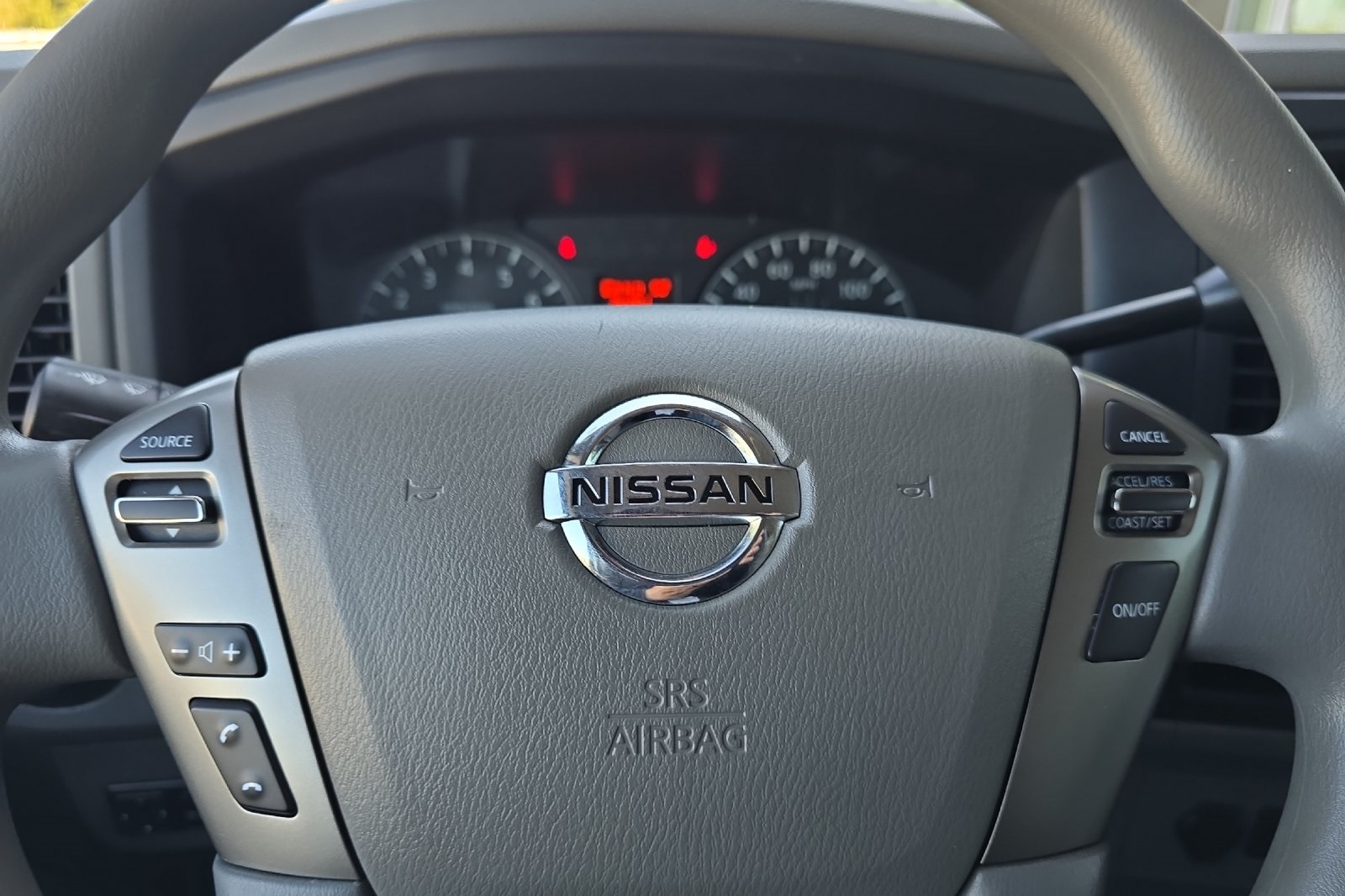 2020 Nissan NV3500 photo 15