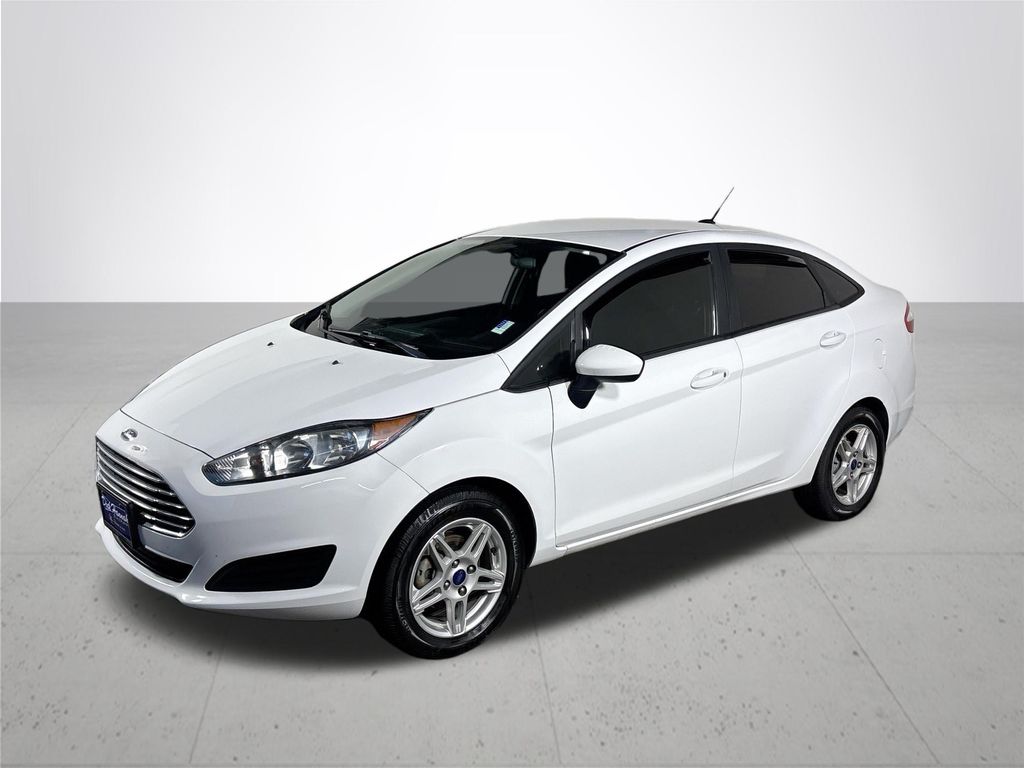 2017 Ford Fiesta SE photo 2
