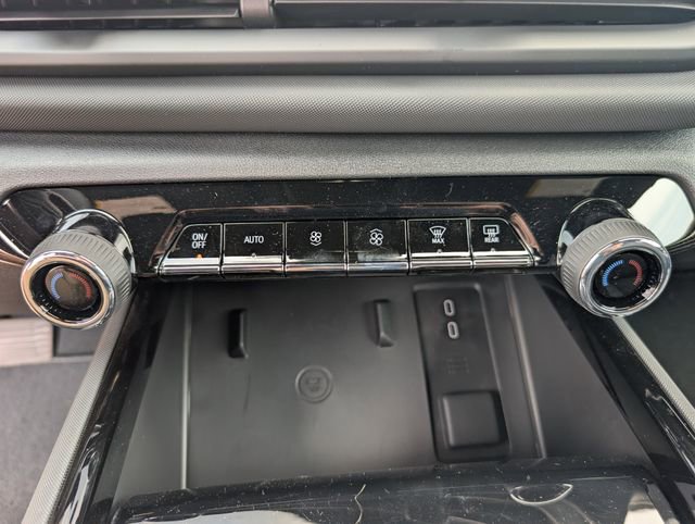 2025 Chevrolet Silverado EV LT photo 16