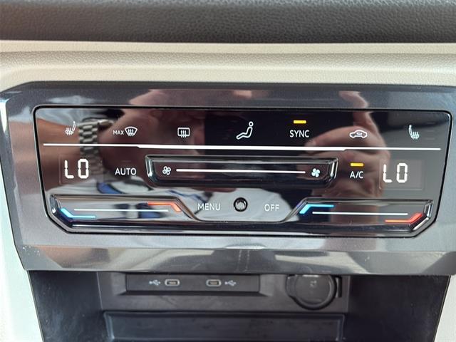 2022 Volkswagen Tiguan SE R-Line Black photo 21
