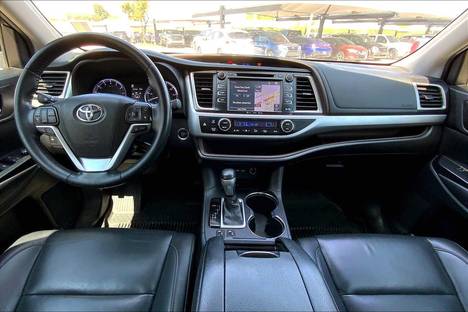 2019 Toyota Highlander XLE photo 15