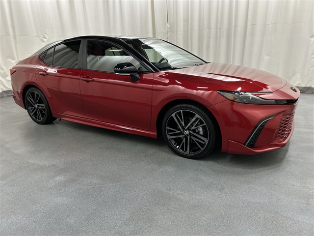 2025 Toyota Camry XSE's photo