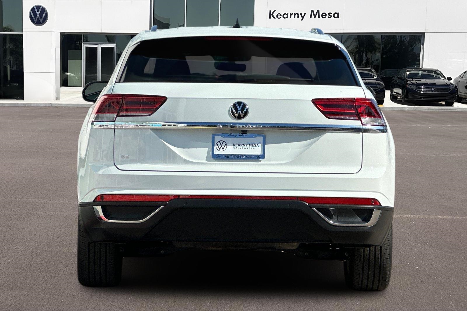 2023 Volkswagen Atlas Cross Sport SE Technology photo 5