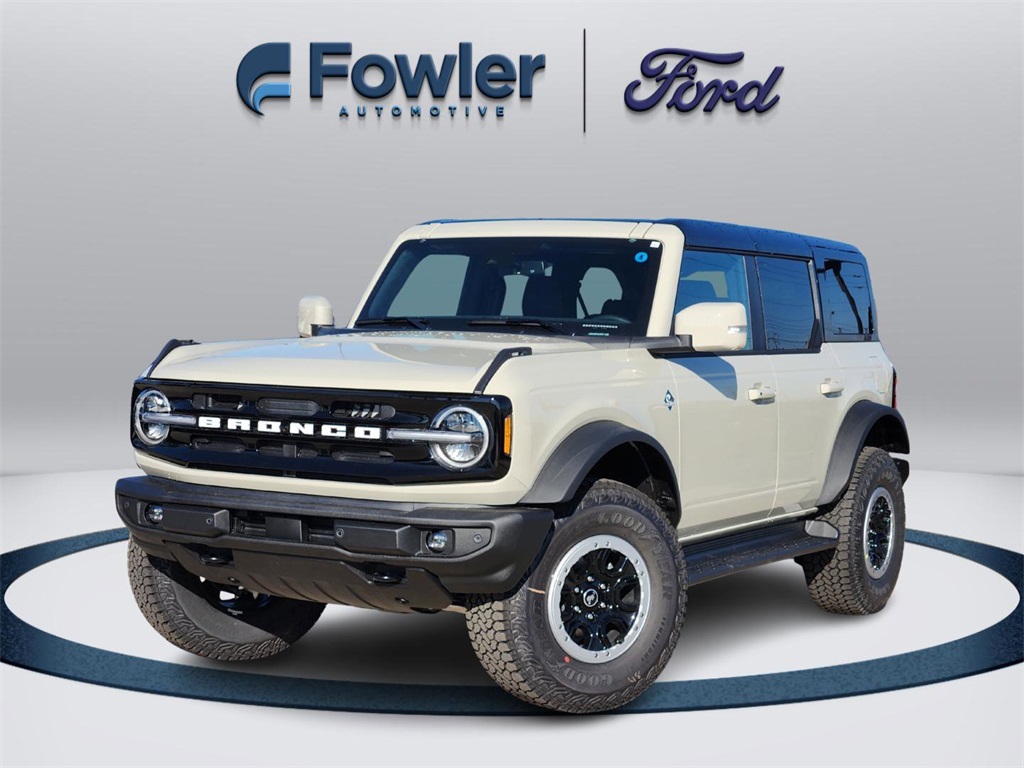 2025 Ford Bronco 4-Door Outer Banks's photo