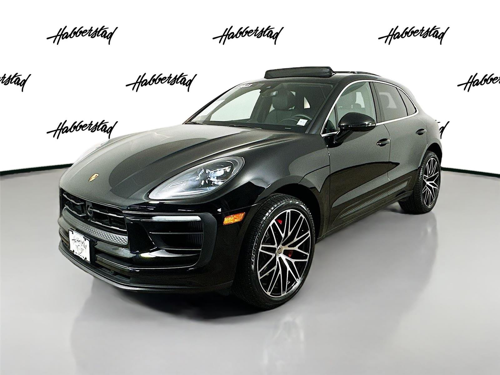 2023 Porsche Macan S's photo