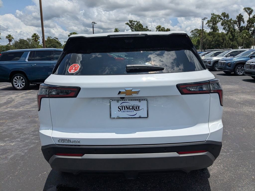 2026 Chevrolet Equinox LT photo 4