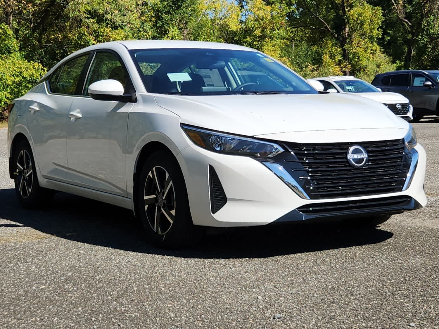 2025 Nissan Sentra SV photo 2
