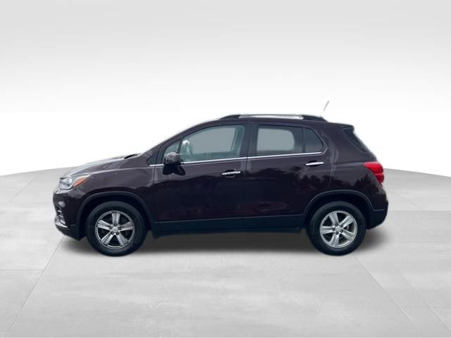 Used 2020 Chevrolet Trax LT with VIN KL7CJLSBXLB347402 for sale in Fenton, MI
