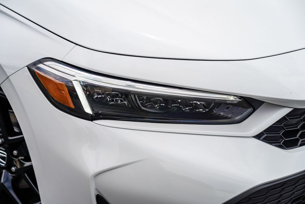 2026 Honda Civic Hybrid Sport photo 2