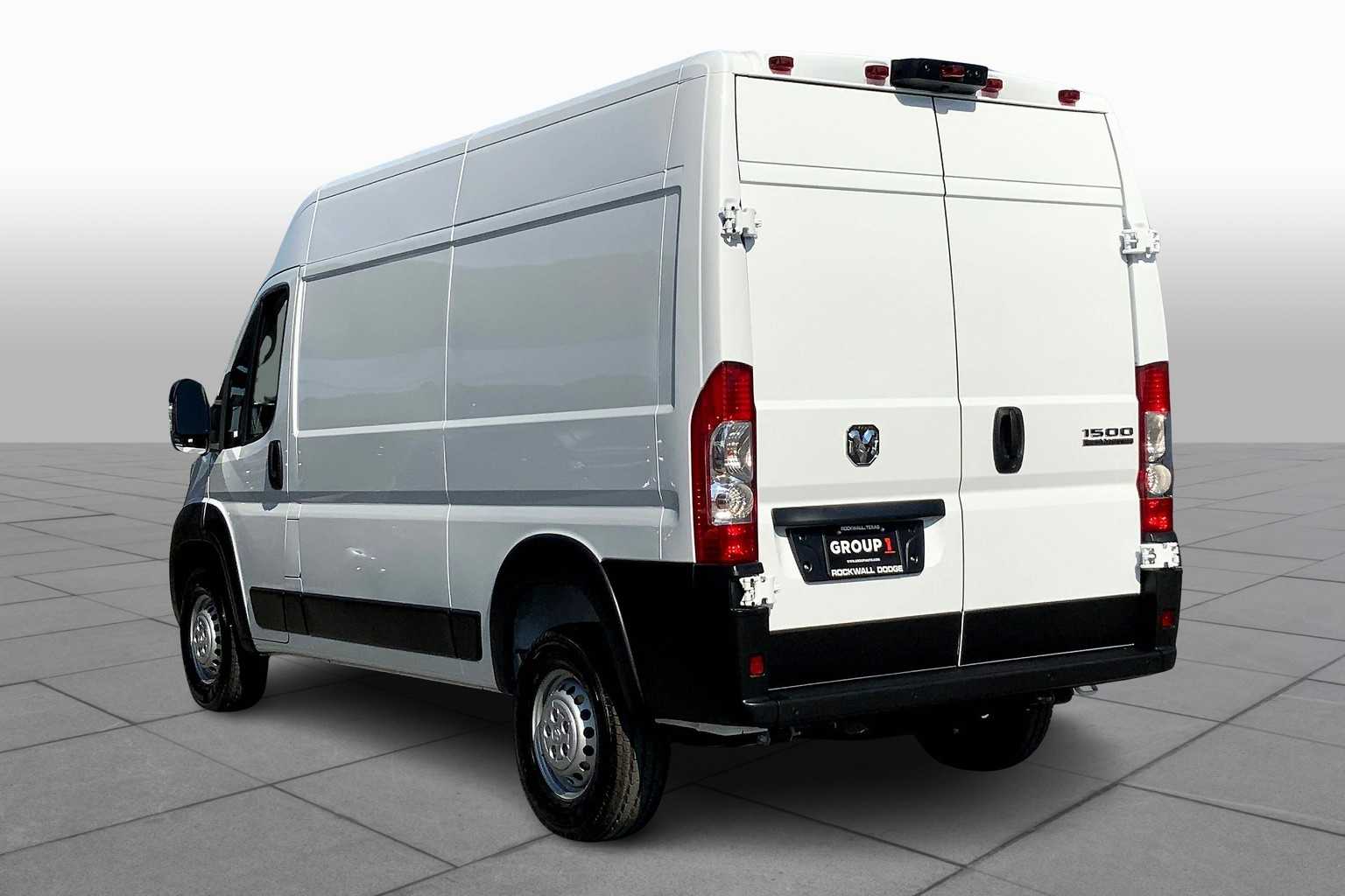2026 Ram ProMaster 1500 photo 8