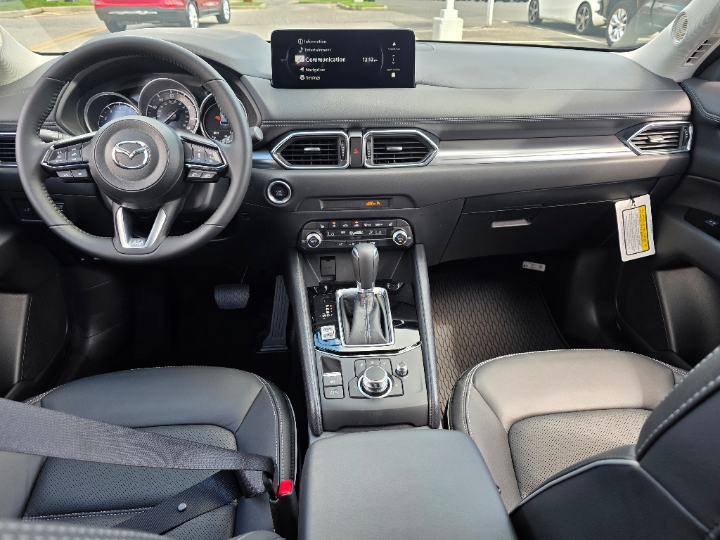2025 Mazda CX-5 2.5 S Preferred photo 2