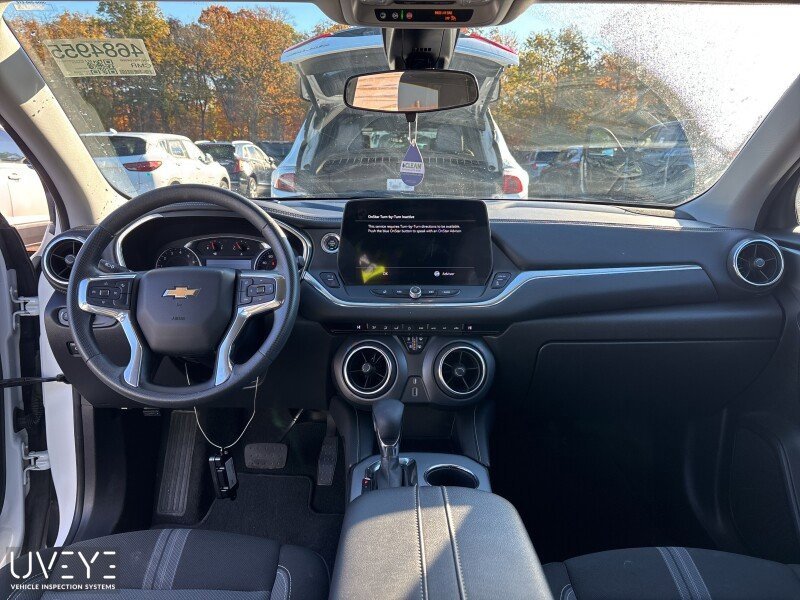 2023 Chevrolet Blazer 2LT photo 3