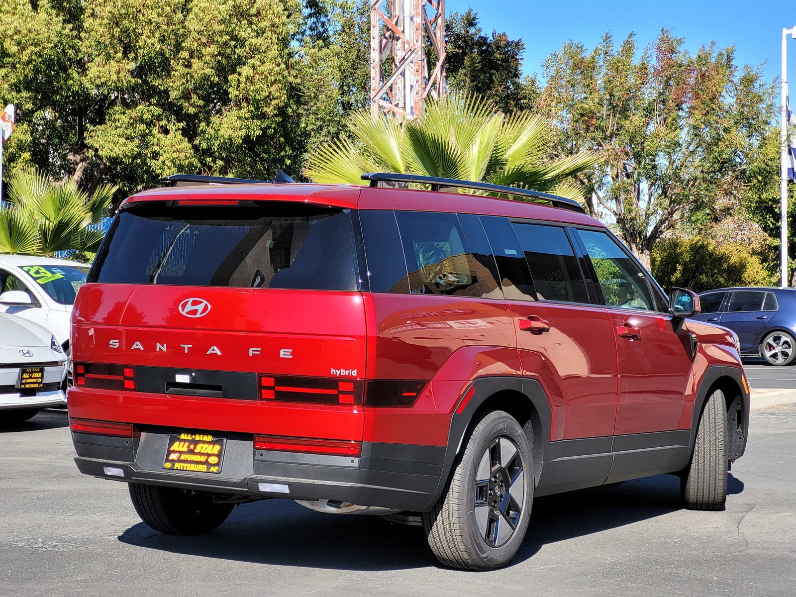 2025 Hyundai Santa Fe SEL photo 2