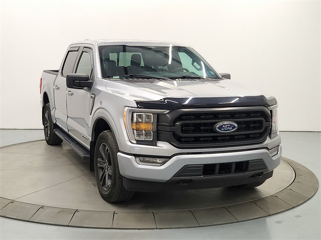 2023 Ford F-150 XL photo 2