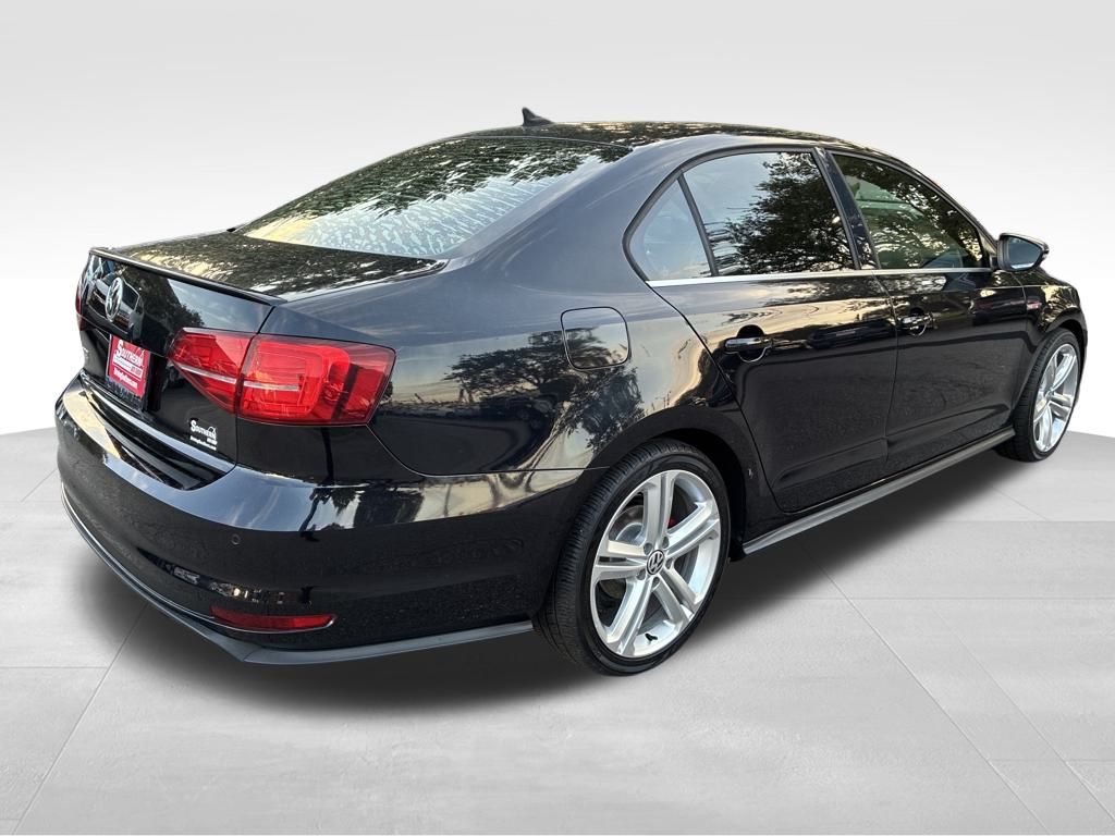 2016 Volkswagen Jetta 2.0T GLI SE photo 4