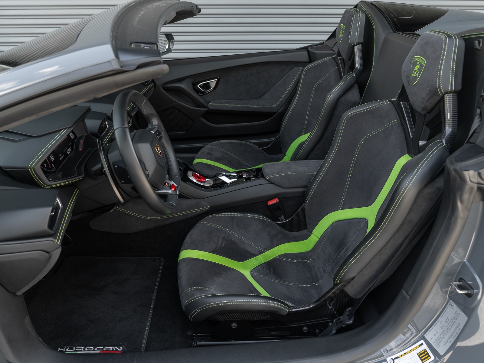 2016 Lamborghini Huracan LP 610-4 Spyder photo 13