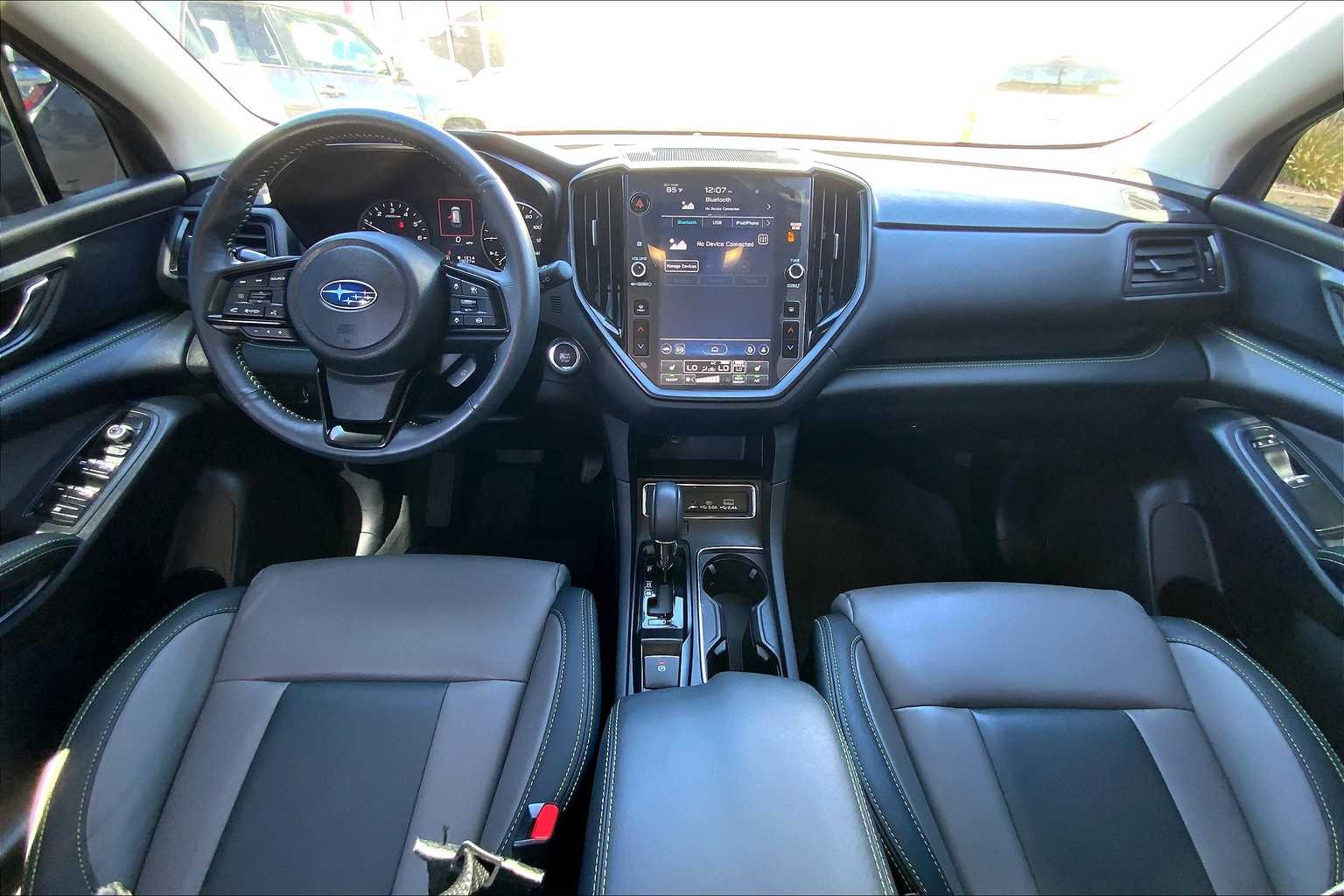 2025 Subaru Ascent Onyx Edition photo 14