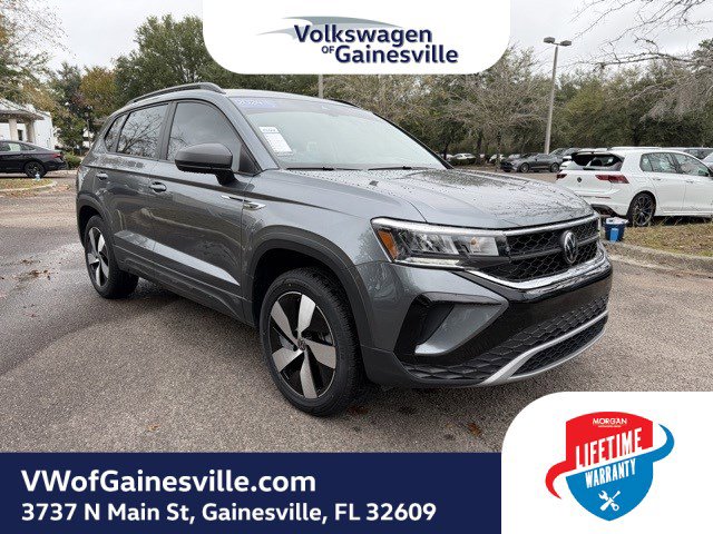 2024 Volkswagen Taos S's photo