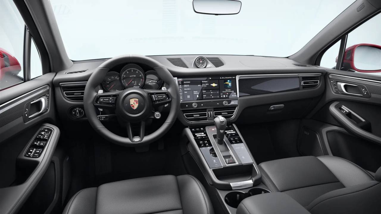 2026 Porsche Macan GTS photo 10
