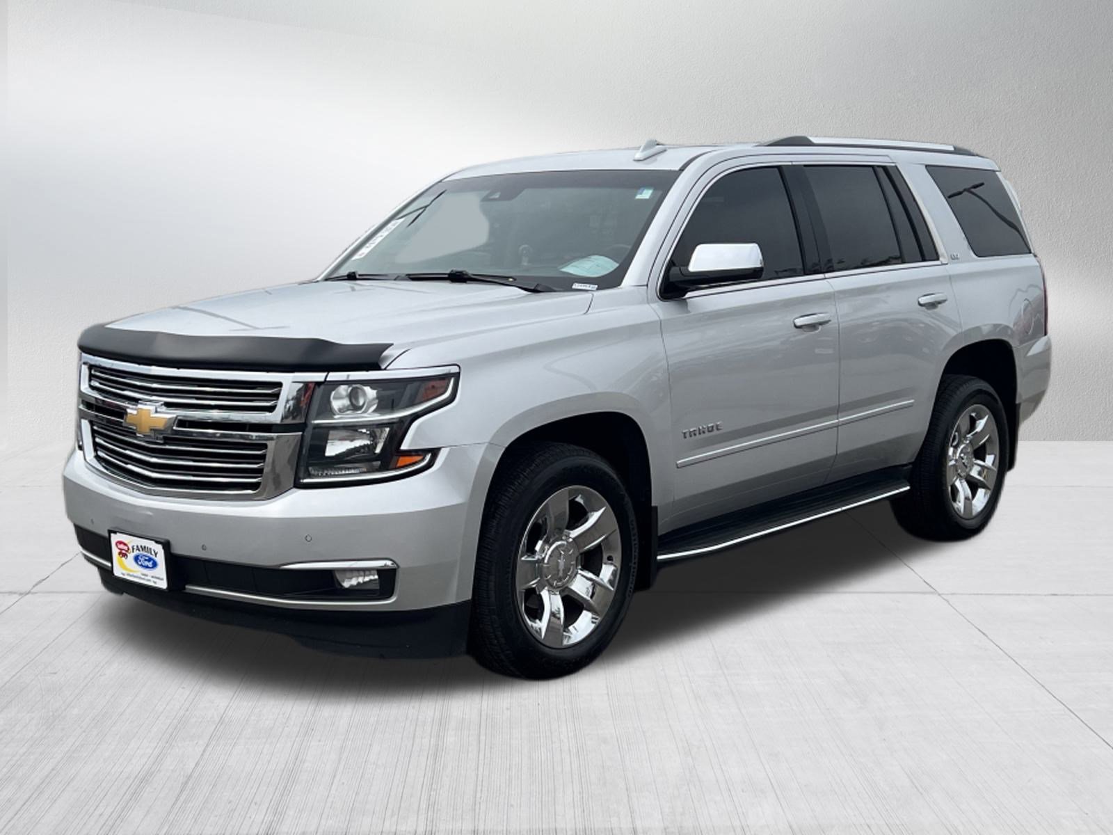 2016 Chevrolet Tahoe LTZ photo 3