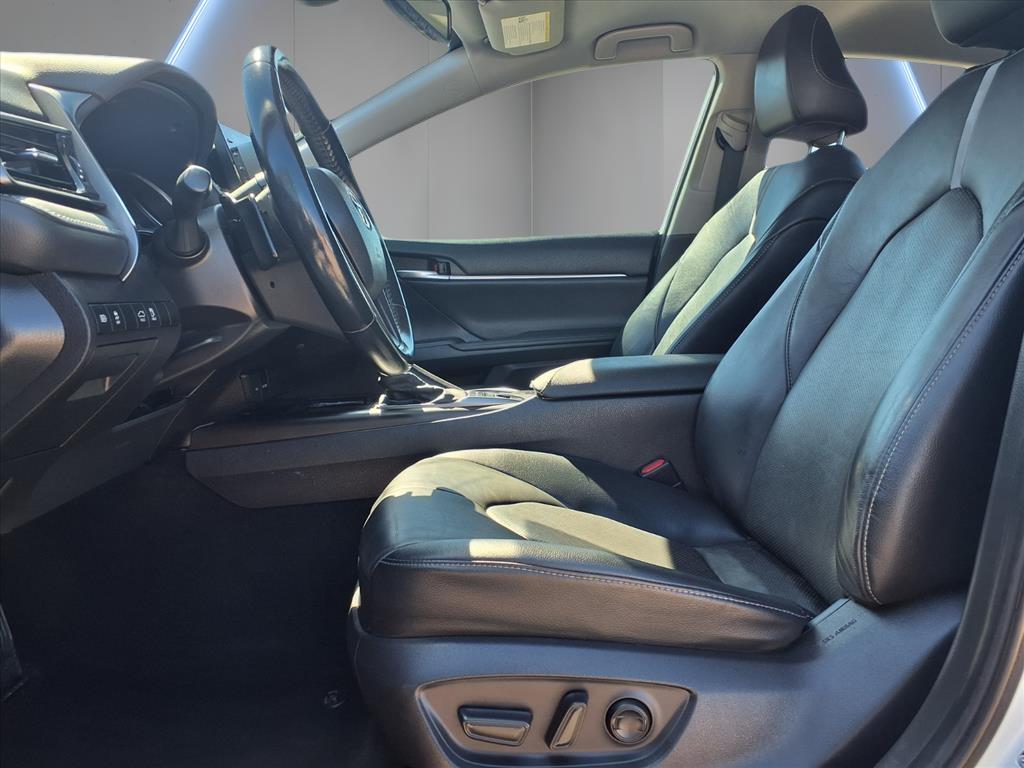 2021 Toyota Camry XSE photo 10
