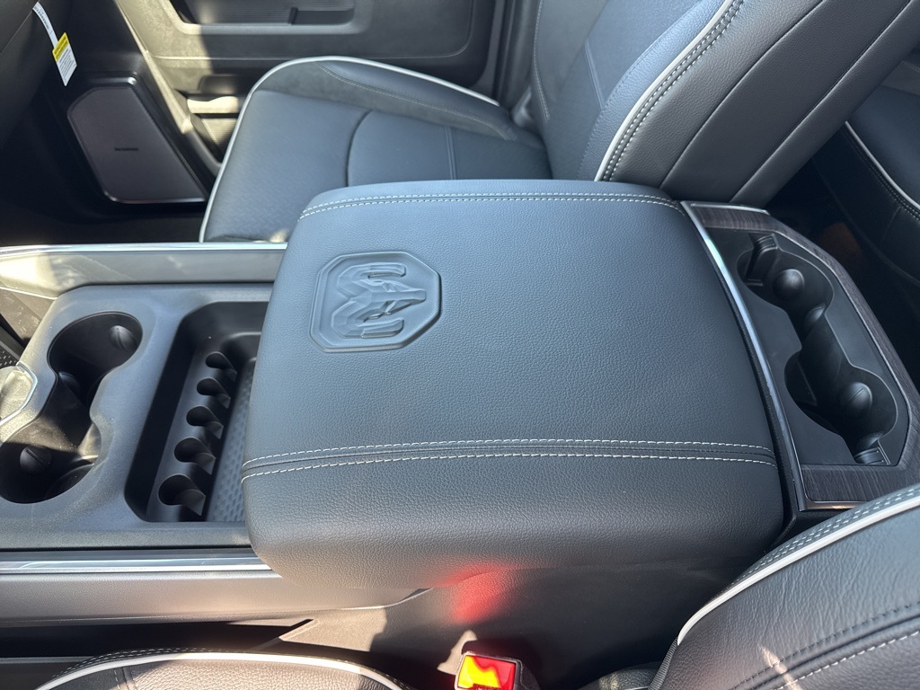 2026 Ram 2500 Laramie photo 45