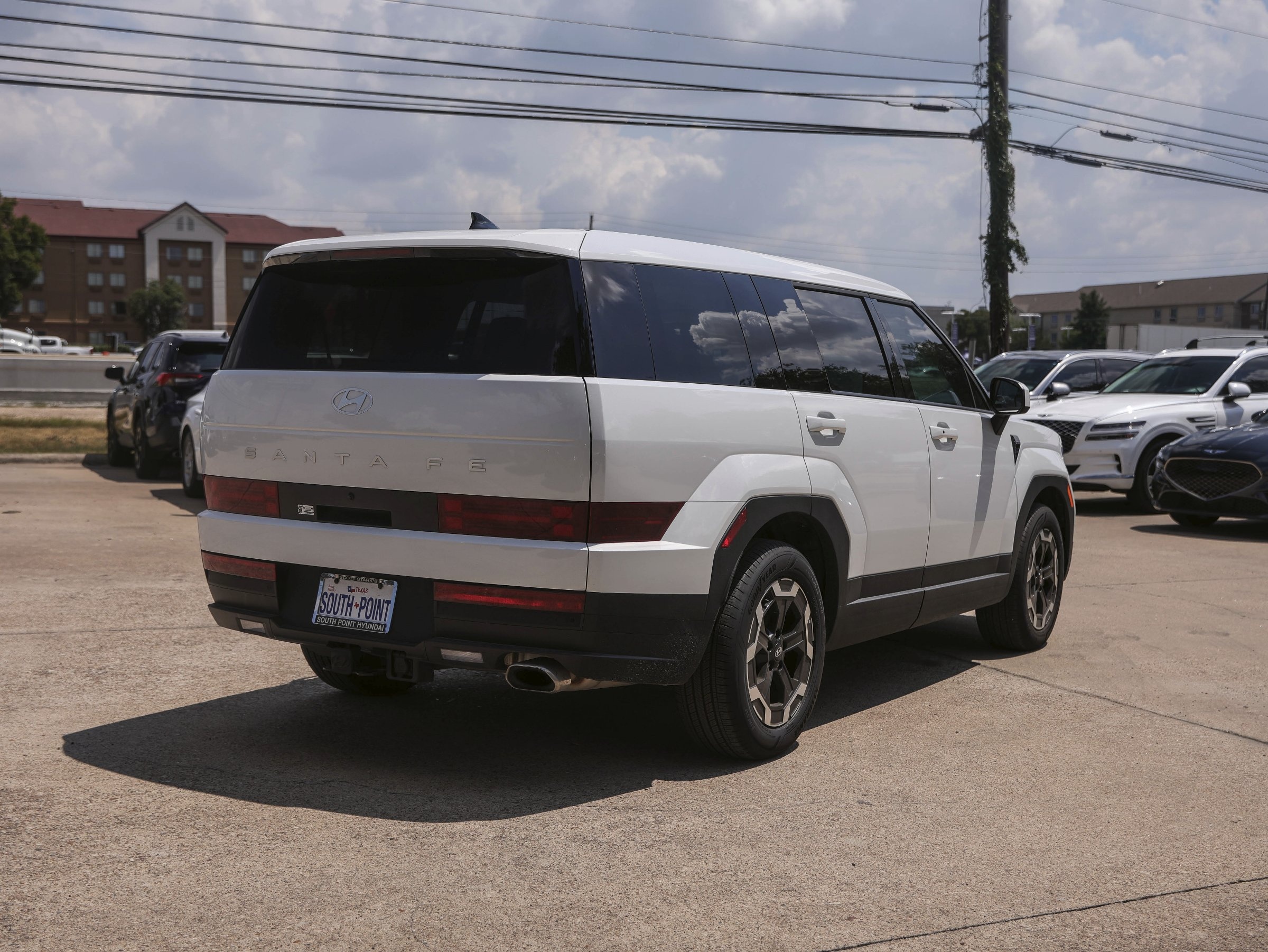 2025 Hyundai Santa Fe SE photo 5