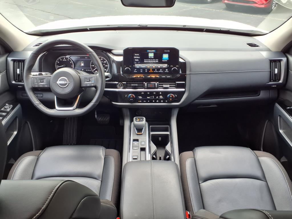 2023 Nissan Pathfinder SL photo 29