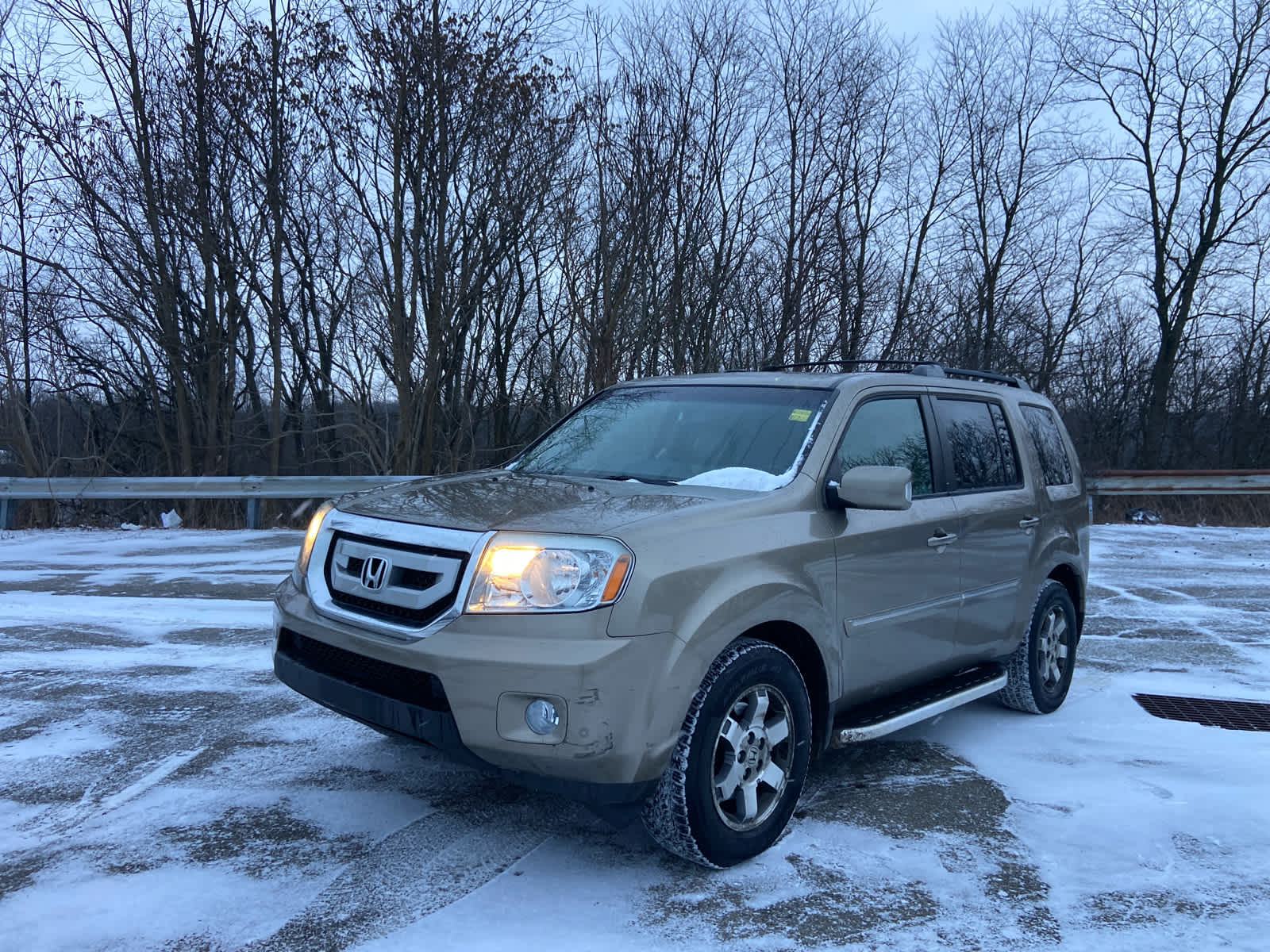 2010 Honda Pilot Touring's photo