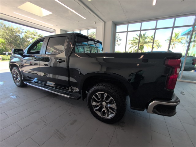 2022 Chevrolet Silverado 1500 LT photo 11
