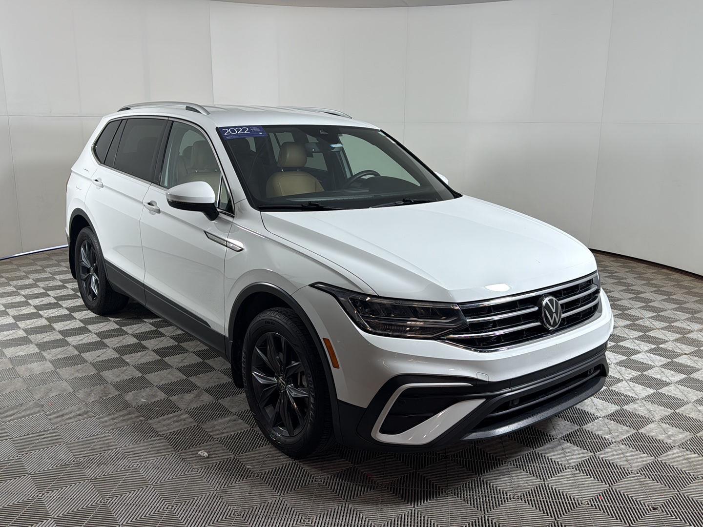 2022 Volkswagen Tiguan SE