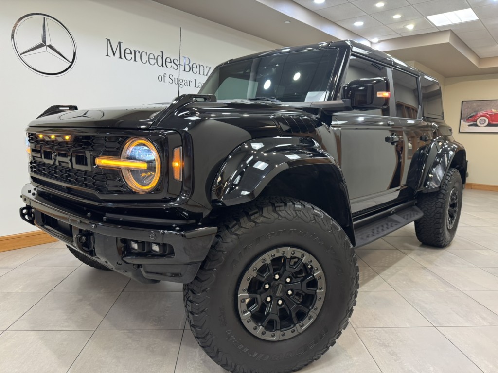 2022 Ford Bronco 4-Door Raptor's photo