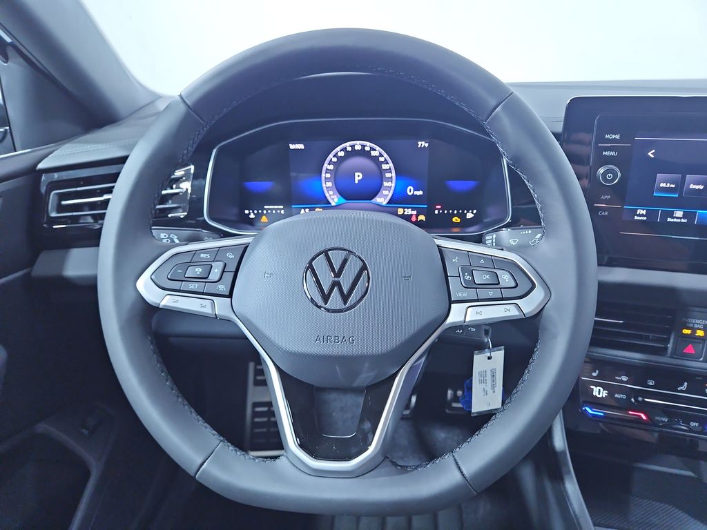 2025 Volkswagen Jetta 1.5T Sport photo 14