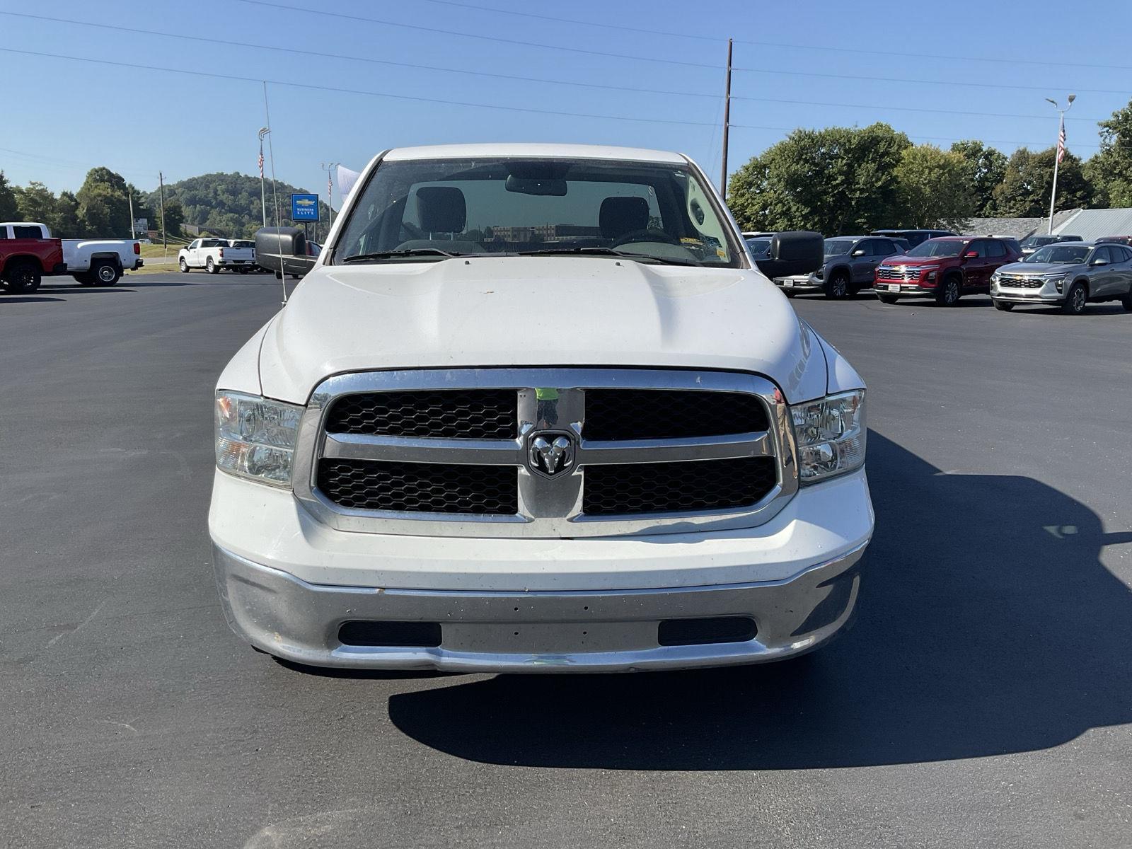 2019 Ram 1500 Classic Tradesman photo 2