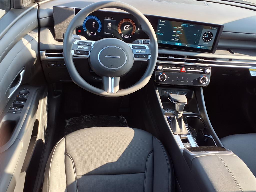 2026 Hyundai Santa Cruz SEL photo 3