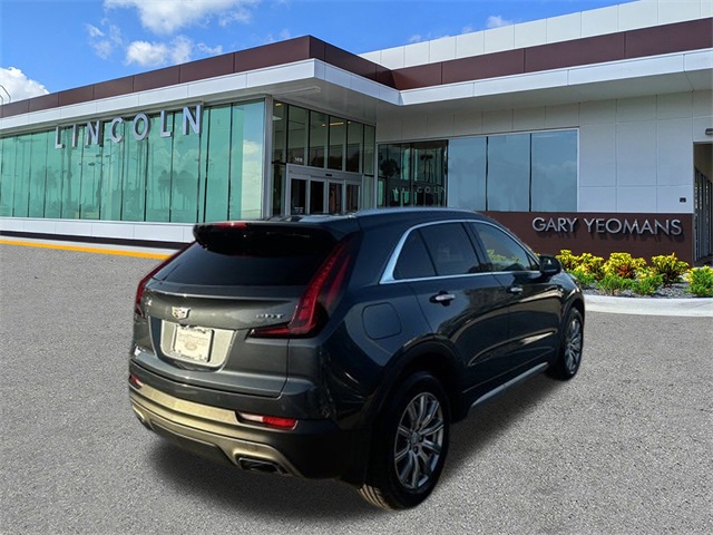 2019 Cadillac XT4 Premium Luxury photo 3