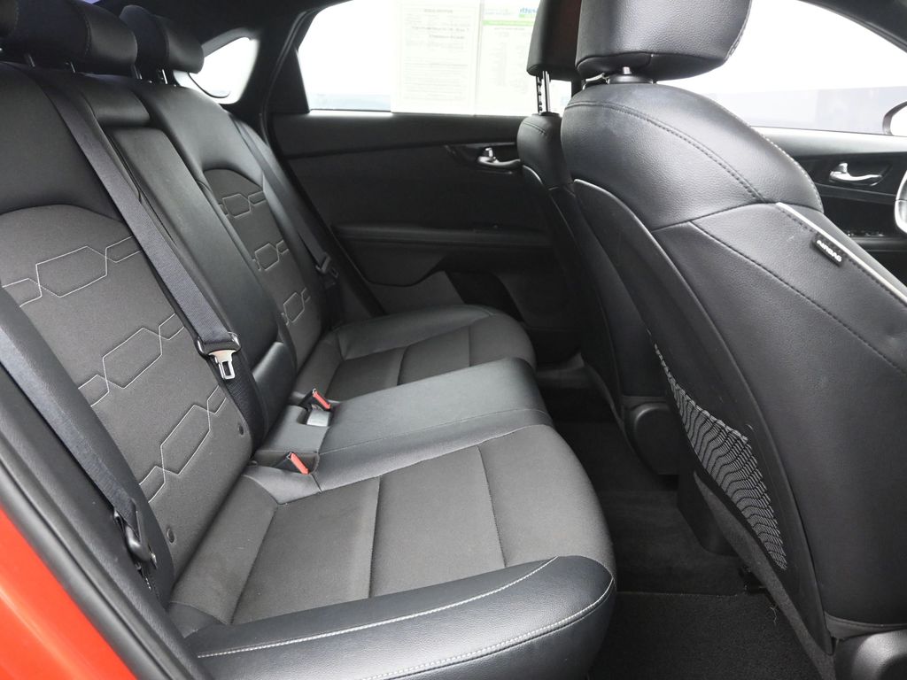 2023 Kia Forte GT-Line photo 6
