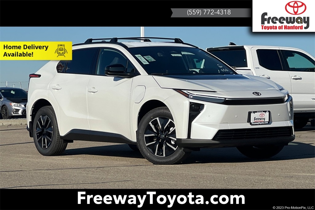 2026 Toyota bZ XLE's photo