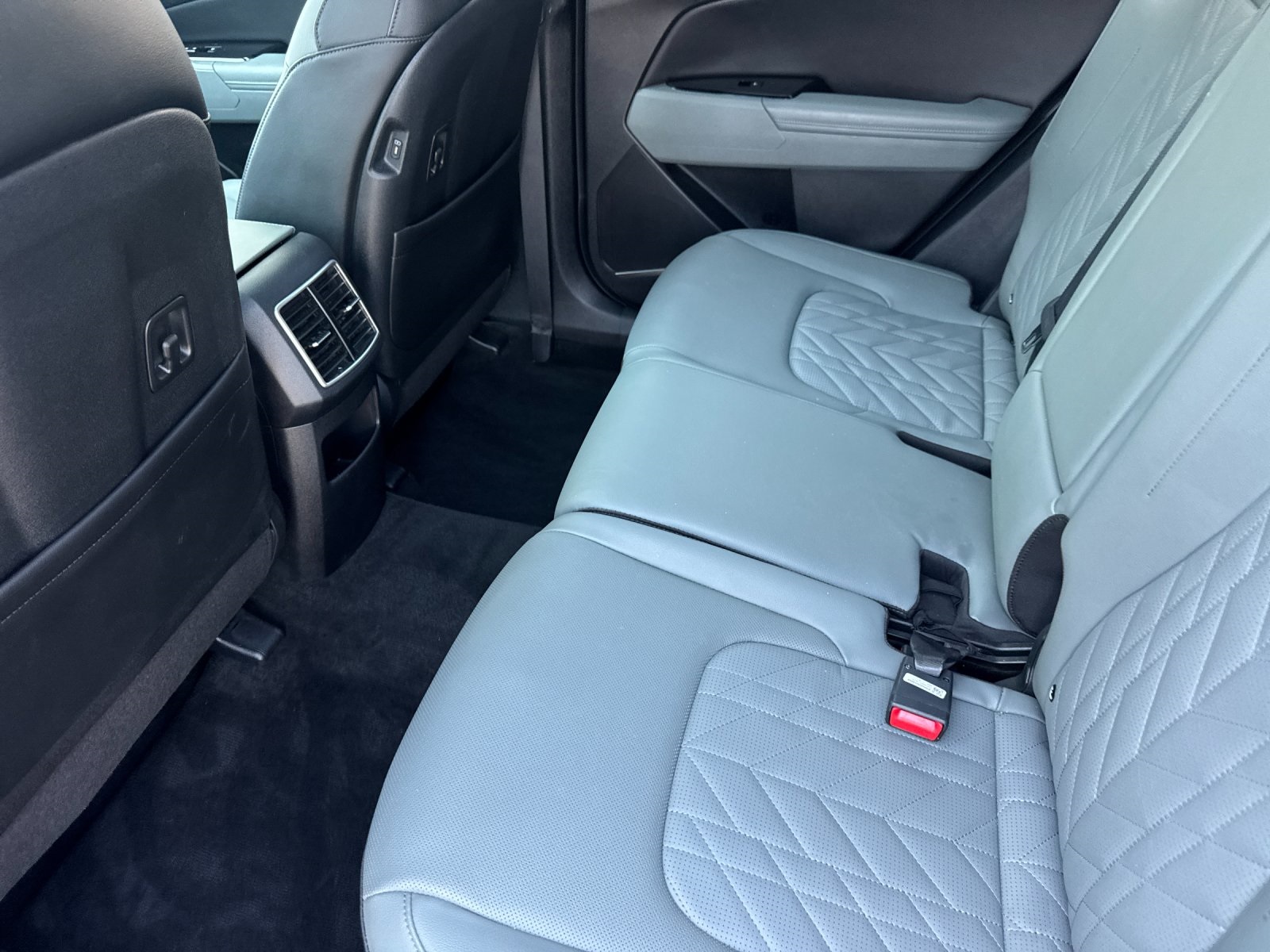 2024 Kia Sportage X-Pro Prestige photo 11