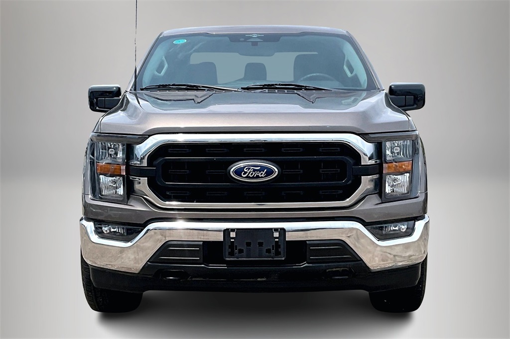 2023 Ford F-150 XLT photo 3