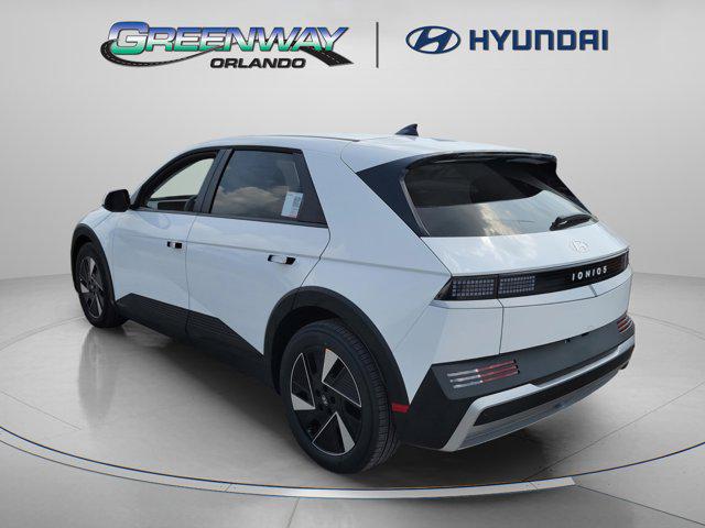 2025 Hyundai Ioniq 5 SE photo 3