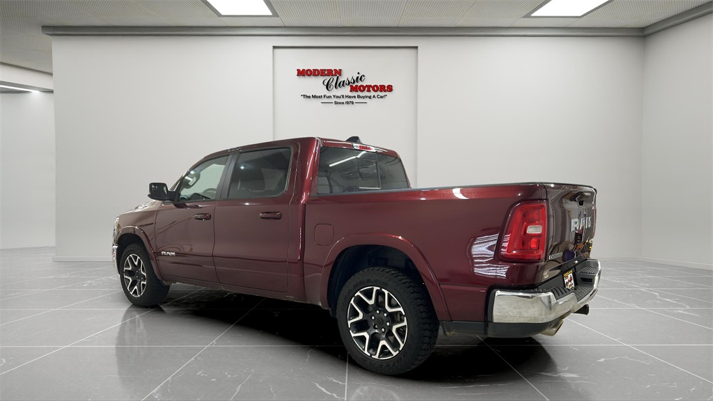 2025 Ram 1500 Laramie photo 4