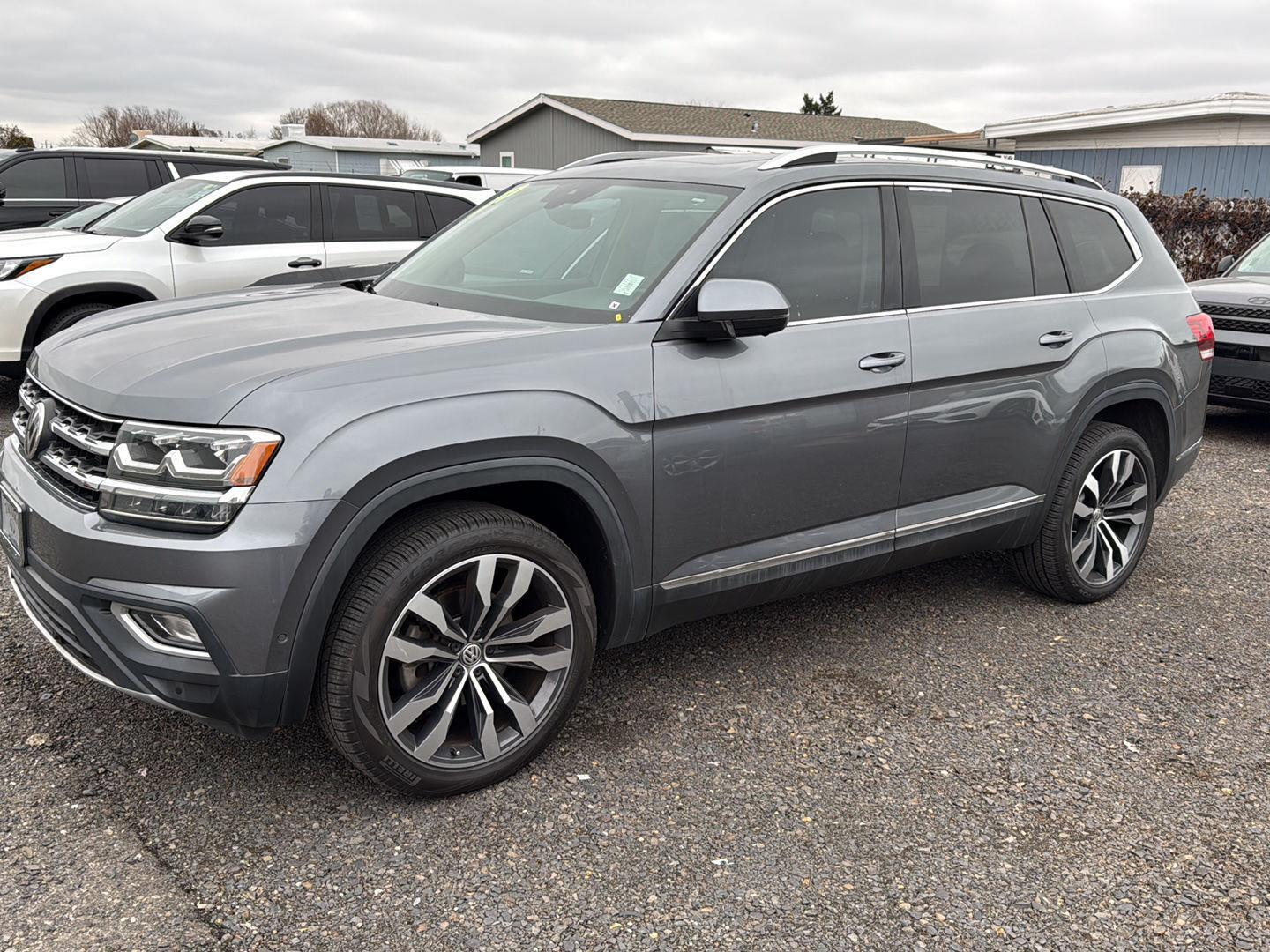 2019 Volkswagen Atlas SEL Premium