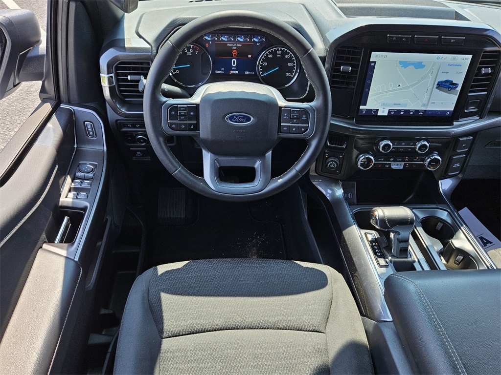 2023 Ford F-150 XLT photo 7