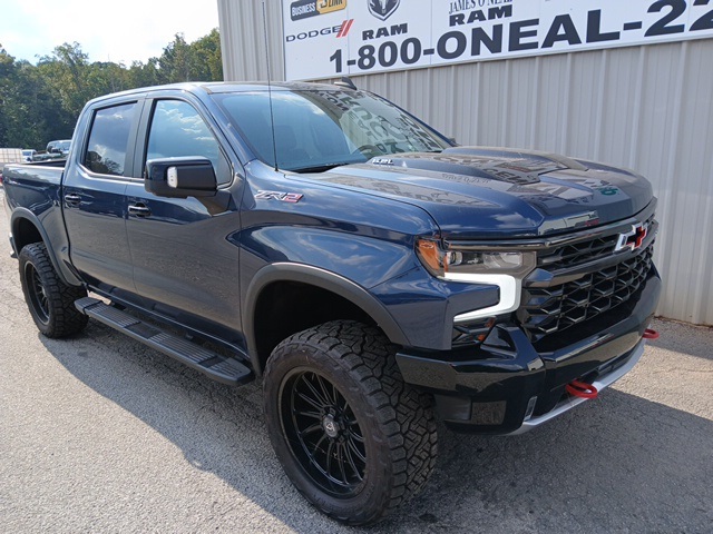 2022 Chevrolet Silverado 1500 ZR2's photo