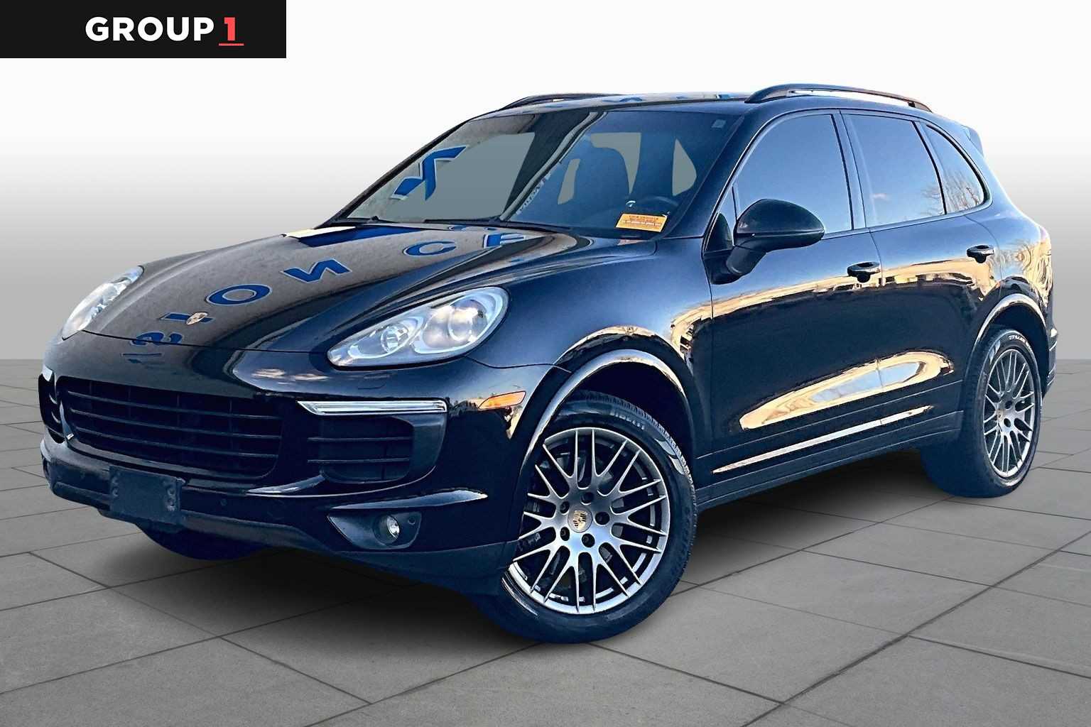 2017 Porsche Cayenne Platinum Edition